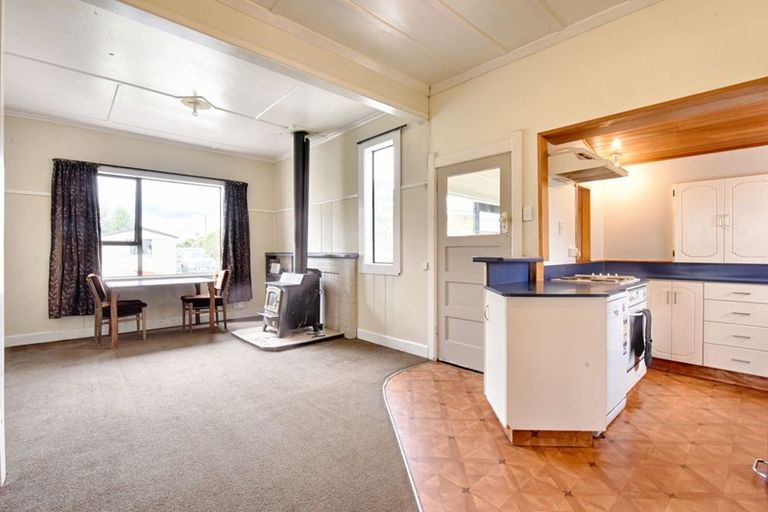 Photo of property in 10 Charlton Road, Gore, 9710