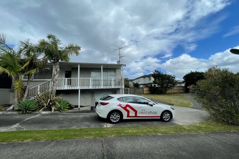 Photo of property in 2/2 Pine Terrace, Howick, Auckland, 2014