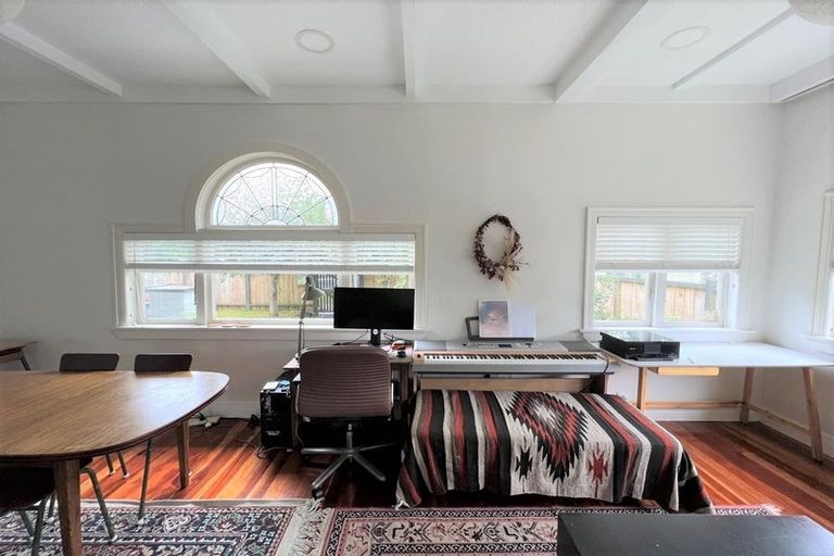 Photo of property in 30 Arabi Street, Sandringham, Auckland, 1041