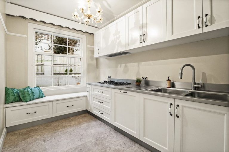 Photo of property in 14 Sheen Street, Roslyn, Dunedin, 9010