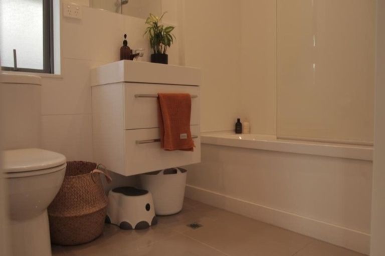 Photo of property in 7/24 Princess Terrace, Newtown, Wellington, 6021