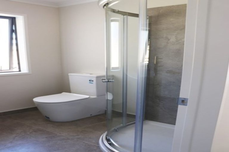 Photo of property in 35 Taepu Road, Pukekohe, 2120