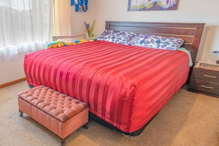 Photo of property in 57 Adamson Crescent, Glengarry, Invercargill, 9810