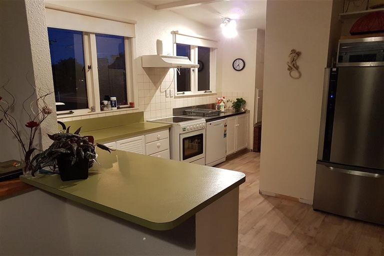 Photo of property in 1195 Papamoa Beach Road, Papamoa Beach, Papamoa, 3118