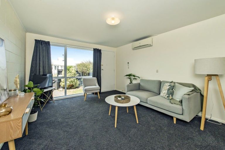Photo of property in 11/20a Dickson Crescent, Hornby, Christchurch, 8042