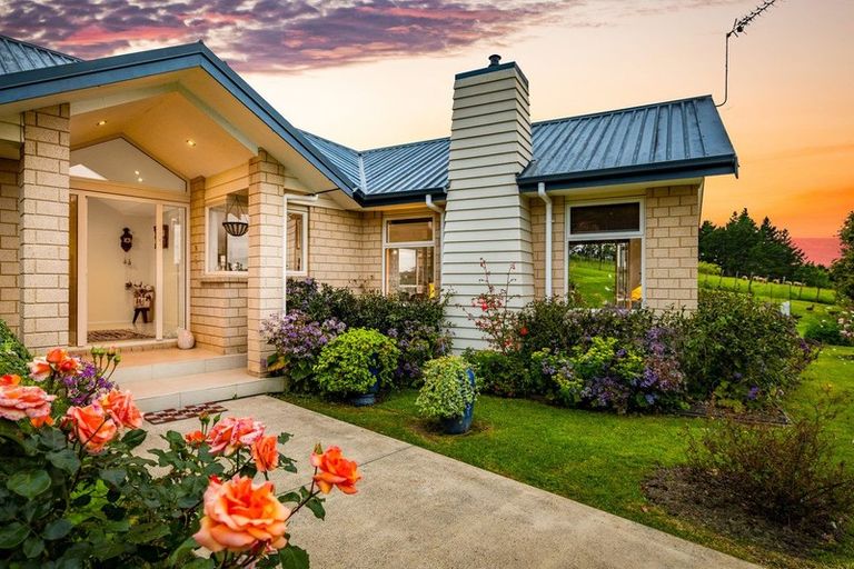 Photo of property in 47 Newman Road, Stillwater, Silverdale, 0993