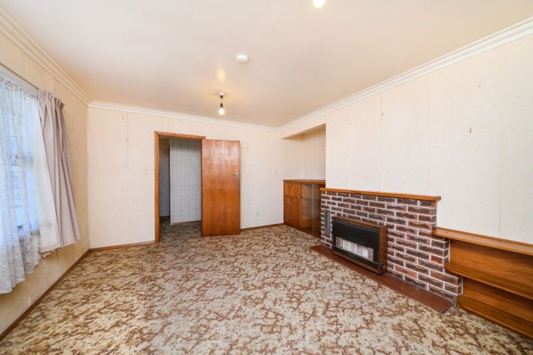 Photo of property in 5 Belvedere Crescent, Takaro, Palmerston North, 4412