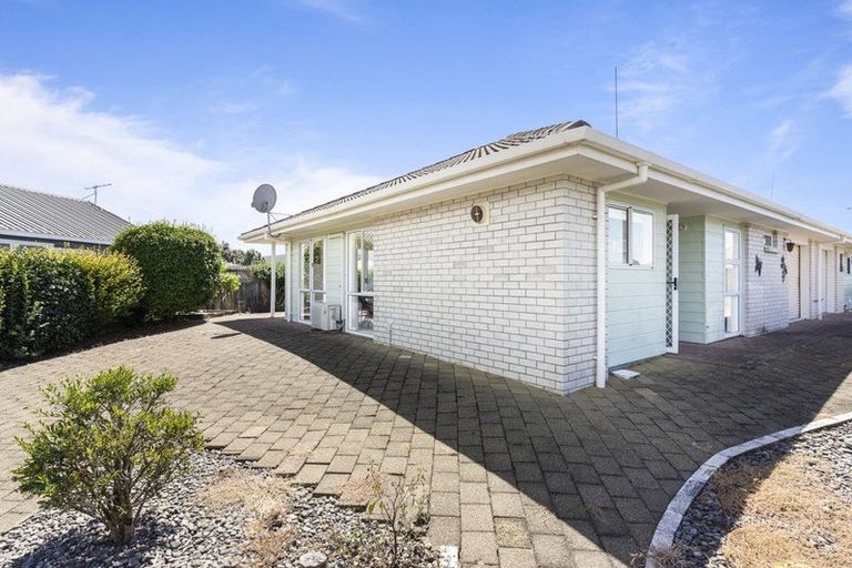 Photo of property in 1/1 Campbell Close, Whangamata, 3620