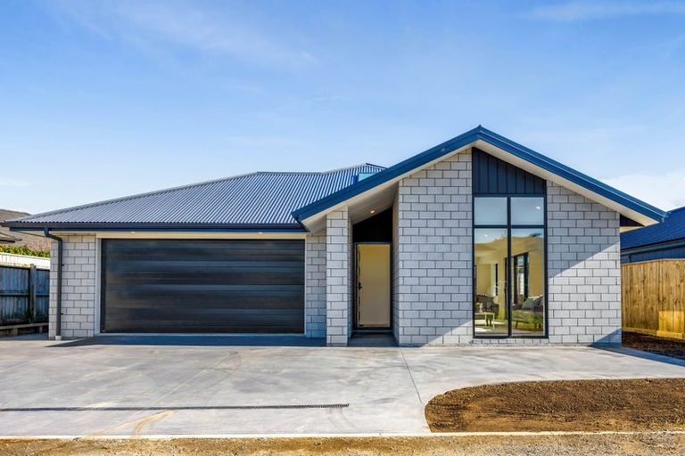 Photo of property in 13 Roka Street, Bell Block, New Plymouth, 4312