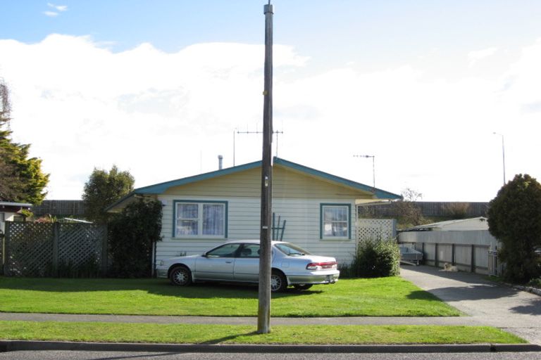 Photo of property in 86 Clarence Cox Crescent, Pirimai, Napier, 4112