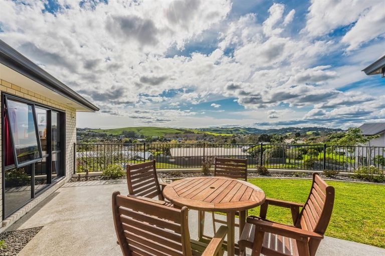 Photo of property in 5 The Rise, Waimauku, 0812