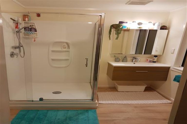 Photo of property in 1195 Papamoa Beach Road, Papamoa Beach, Papamoa, 3118