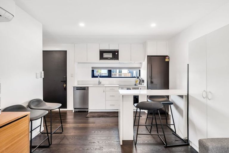 Photo of property in 68 Te Puketoka Lane, Mangere, Auckland, 2022