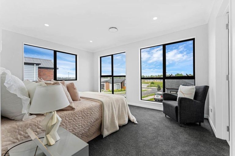 Photo of property in 2 Mulligan Lane, Opaheke, 2113