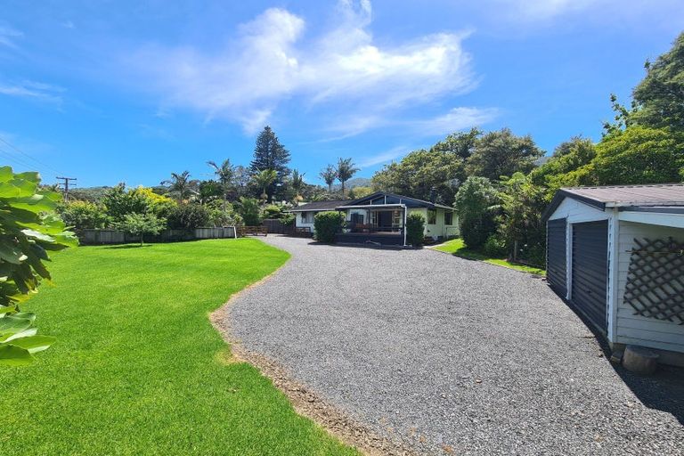 Photo of property in 30 Driving Creek Road, Coromandel, 3506
