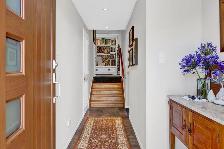 Photo of property in 9 Elizabeth Grove, Stratford, 4332