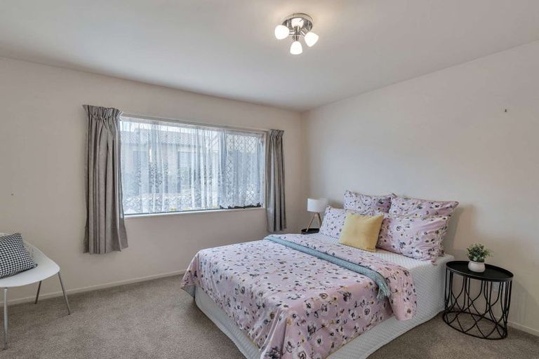 Photo of property in 14/197 Royal Road, Massey, Auckland, 0614