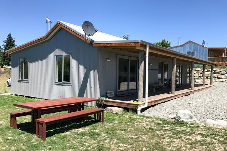 Photo of property in 26a Aorangi Crescent, Lake Tekapo, 7999
