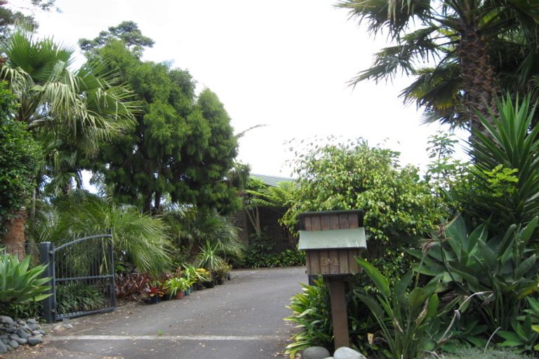Photo of property in 34 Motutara Road, Muriwai, Waimauku, 0881