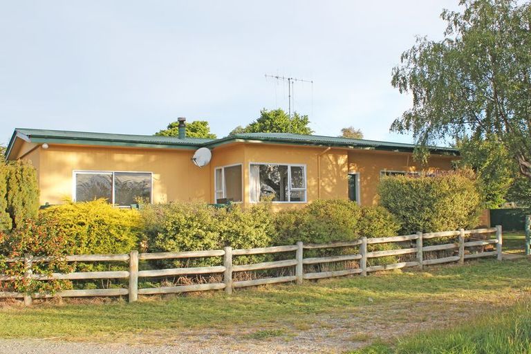 Photo of property in 616 Happy Valley Road, Kakanui, Oamaru, 9495