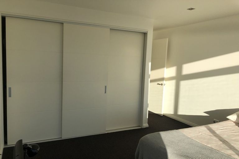 Photo of property in 5 Gazelle Lane, Redcliffs, Christchurch, 8081