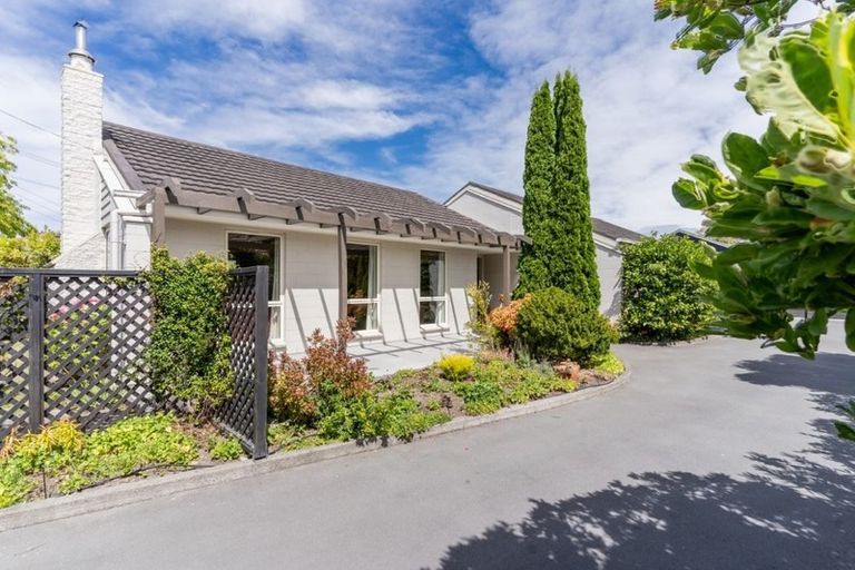 Photo of property in 67 Hamilton Avenue, Ilam, Christchurch, 8041