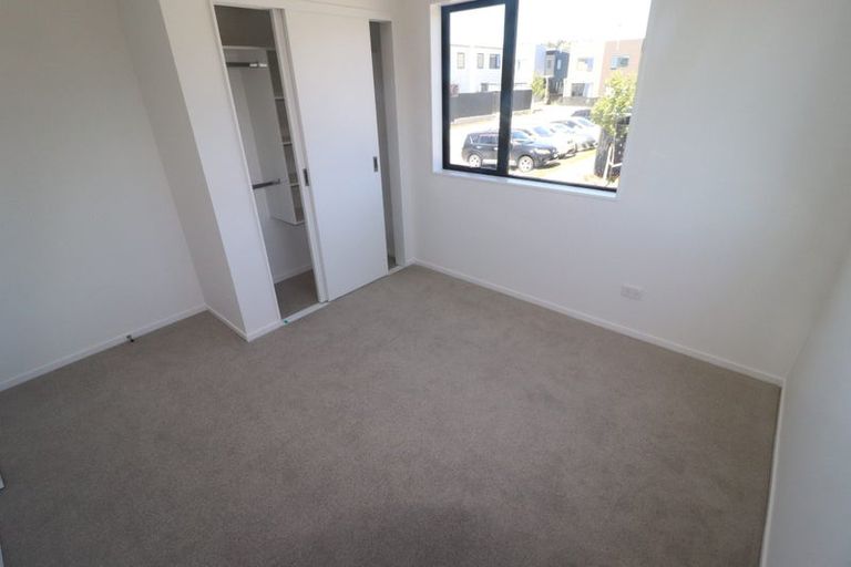 Photo of property in 4 Autumn Blaze Street, Hobsonville, Auckland, 0616