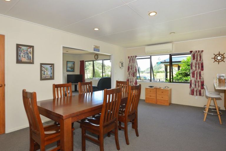 Photo of property in 131 Fortescue Street, Mahia, Nuhaka, 4198