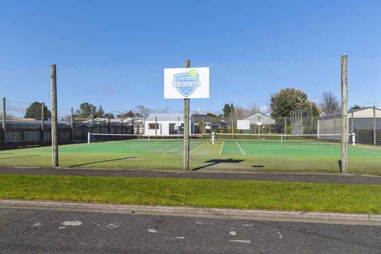 Photo of property in 7 Cross Street, Lepperton, New Plymouth, 4373