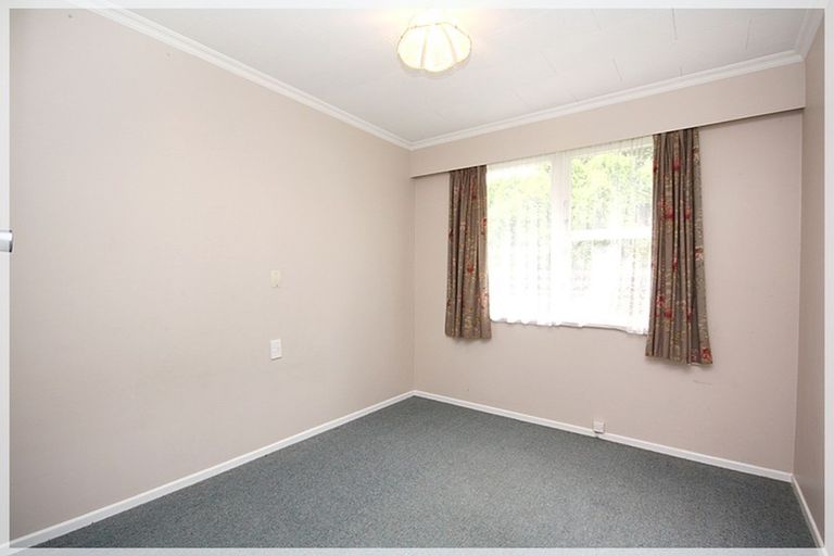 Photo of property in 11 Royal Place, Levin, 5510