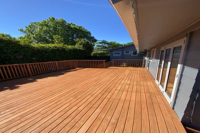 Photo of property in 2/25 Cranston Street, Torbay, Auckland, 0632