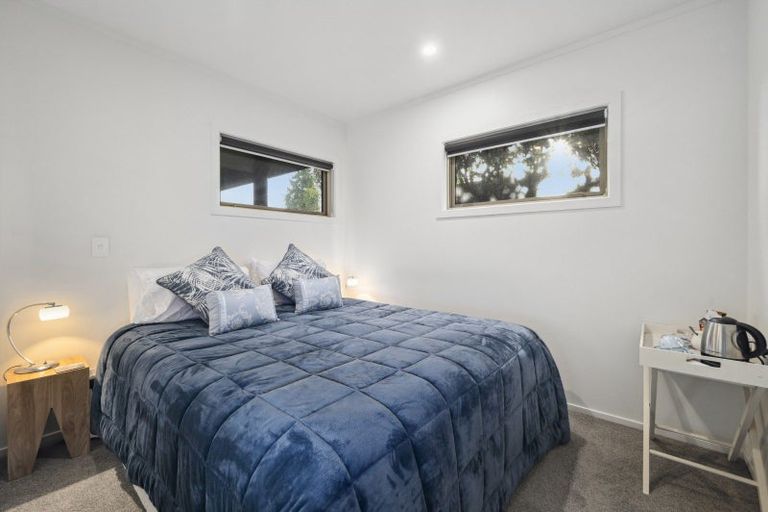 Photo of property in 10 Crowther Terrace, Waipahihi, Taupo, 3330