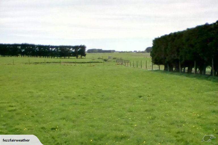 Photo of property in 407 Oteramika Road, Seaward Bush, Invercargill, 9871