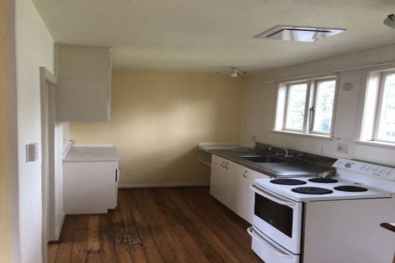 Photo of property in 1/37a Devon Street, Picton, 7220