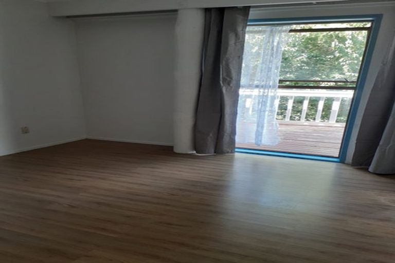 Photo of property in 45 Agincourt Street, Glenfield, Auckland, 0629