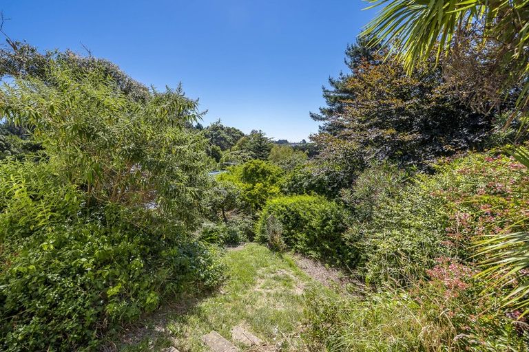 Photo of property in 72 Leinster Avenue, Raumati South, Paraparaumu, 5032