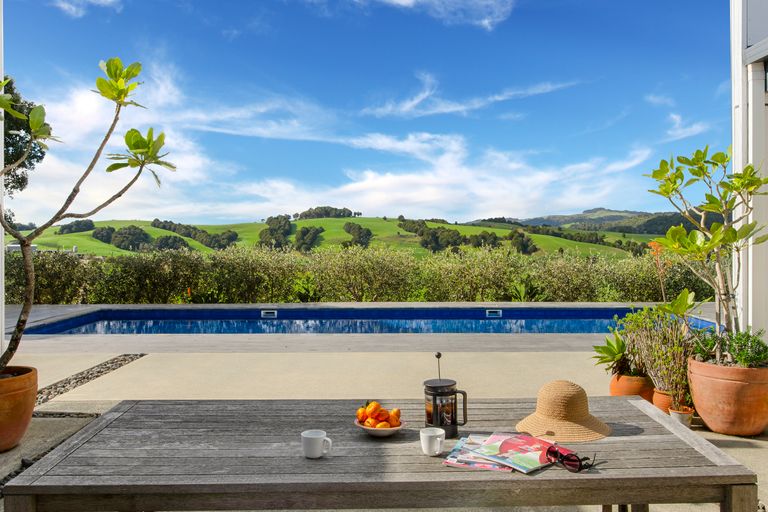 Photo of property in 200 Waiteitei Road, Wellsford, 0974