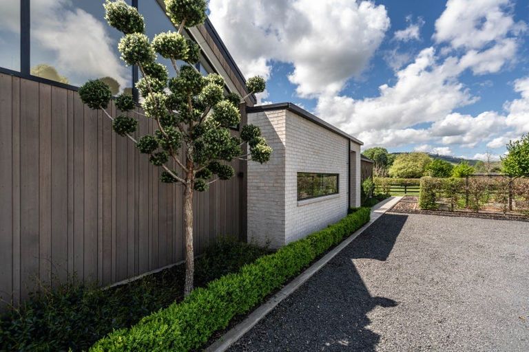 Photo of property in 2/164 Fencourt Road, Cambridge, 3496