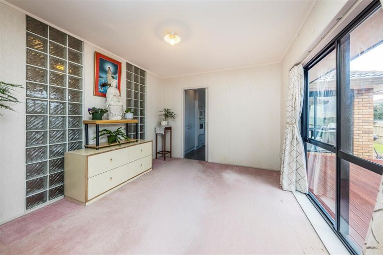 Photo of property in 10 Orangewood Drive, Northpark, Auckland, 2013