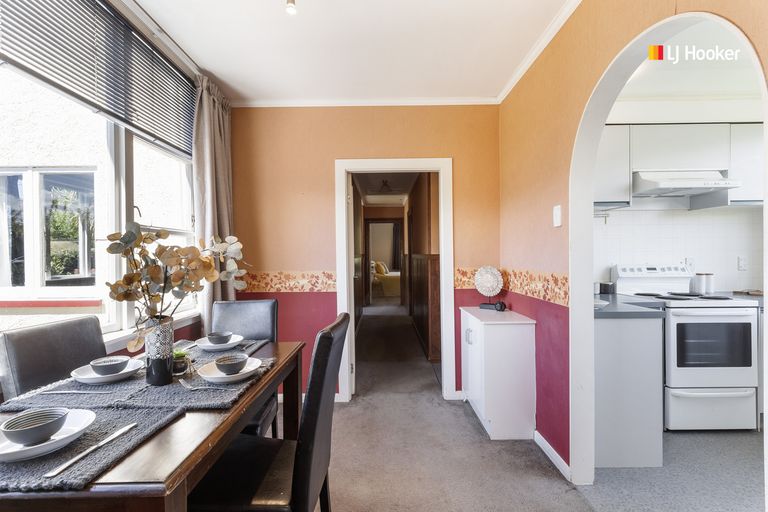 Photo of property in 237 Gladstone Road North, Mosgiel, 9024