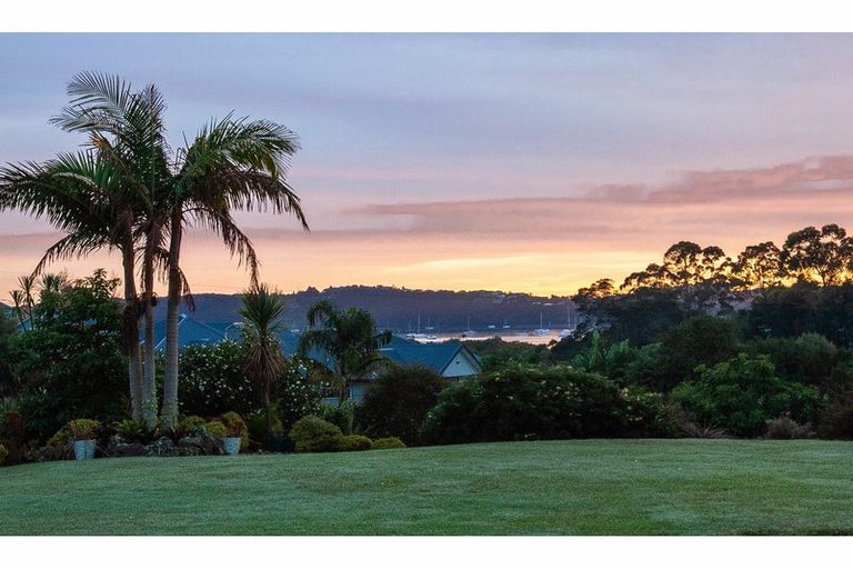 Photo of property in 43 Edmonds Road, Kerikeri, 0293