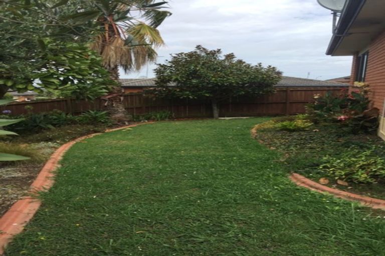 Photo of property in 4 Abilene Place, Manurewa, Auckland, 2105