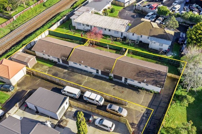 Photo of property in 1/5 Woodside Road, Manurewa, Auckland, 2102