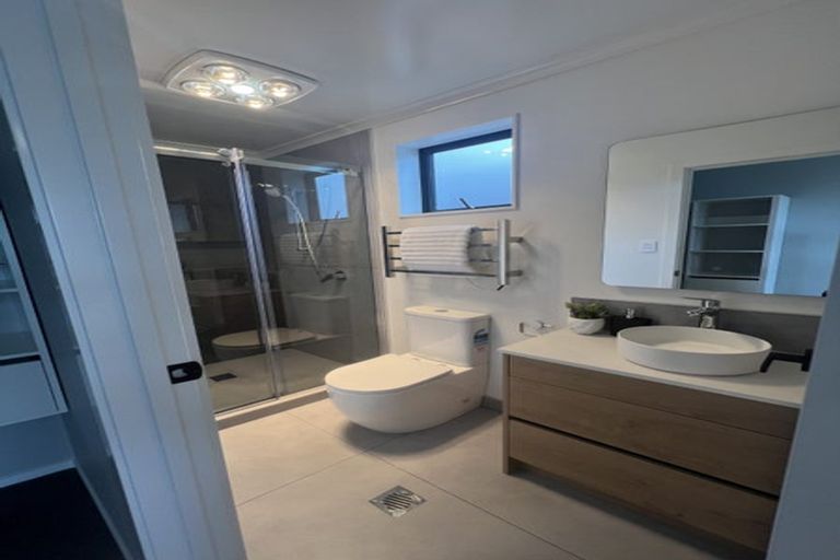 Photo of property in 2/3 Sundown Crescent, Melville, Hamilton, 3206