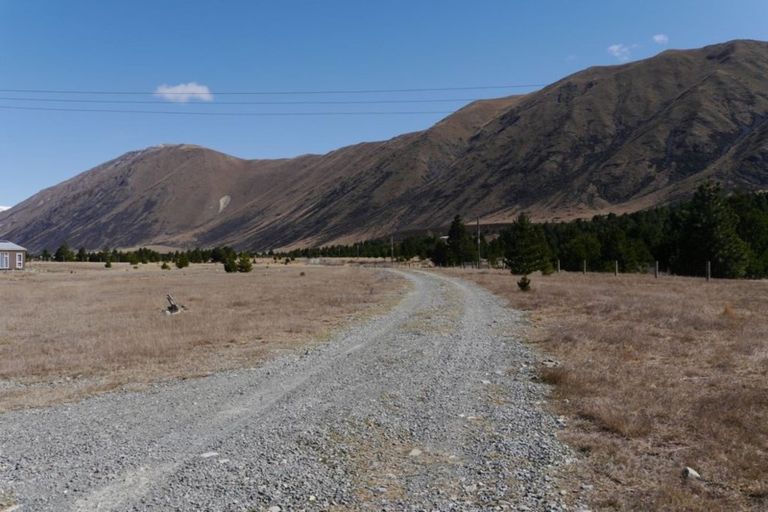 Photo of property in 76 Flanagan Lane, Ben Ohau, Twizel, 7999