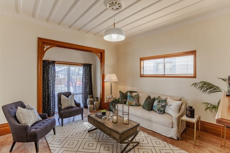 Photo of property in 86 Mcgrath Street, Napier South, Napier, 4110