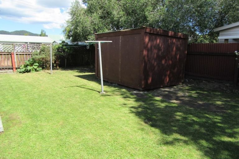 Photo of property in 2/20 John Street, Trentham, Upper Hutt, 5018