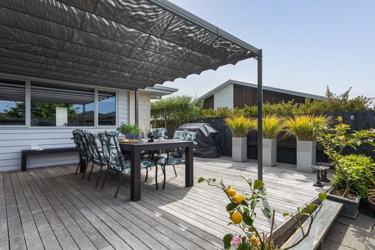 Photo of property in 72 Golden Sands Drive, Papamoa Beach, Papamoa, 3118