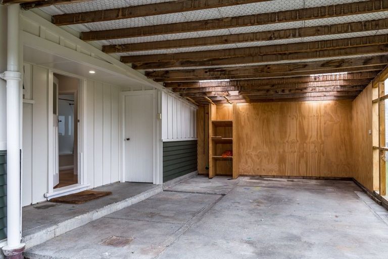 Photo of property in 1 Hayward Street, Featherston, 5710