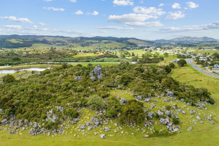 Photo of property in 18 Waro Drive, Hikurangi, 0114